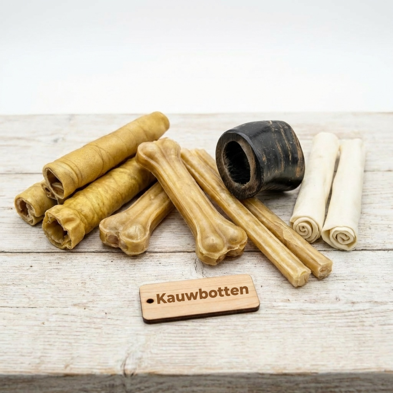 Rinderhaut & Kauknochen